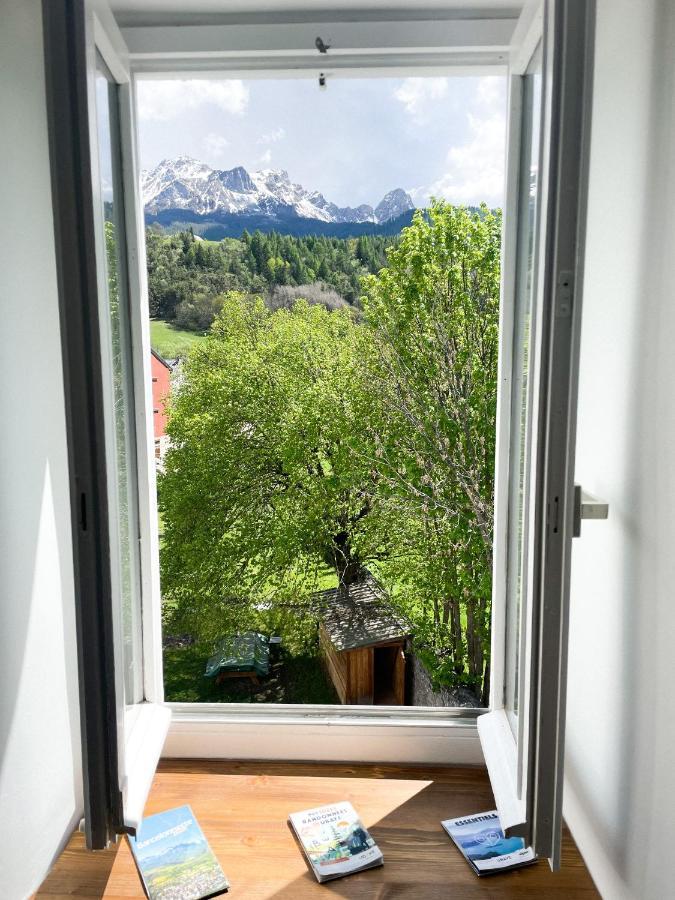 Studios Neufs - Coeur De Barcelonnette - Parking Prive Exterior foto